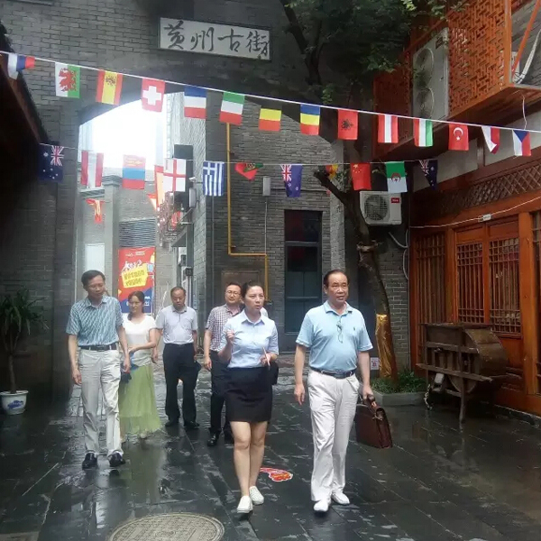 东坡外滩被评为“湖北东坡美食文化名街”